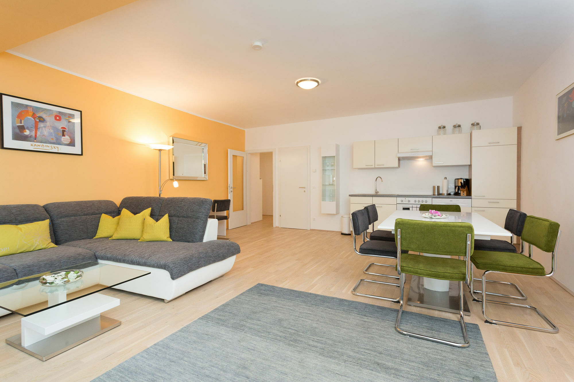 Servus Vienna Karlsplatz Екстериор снимка