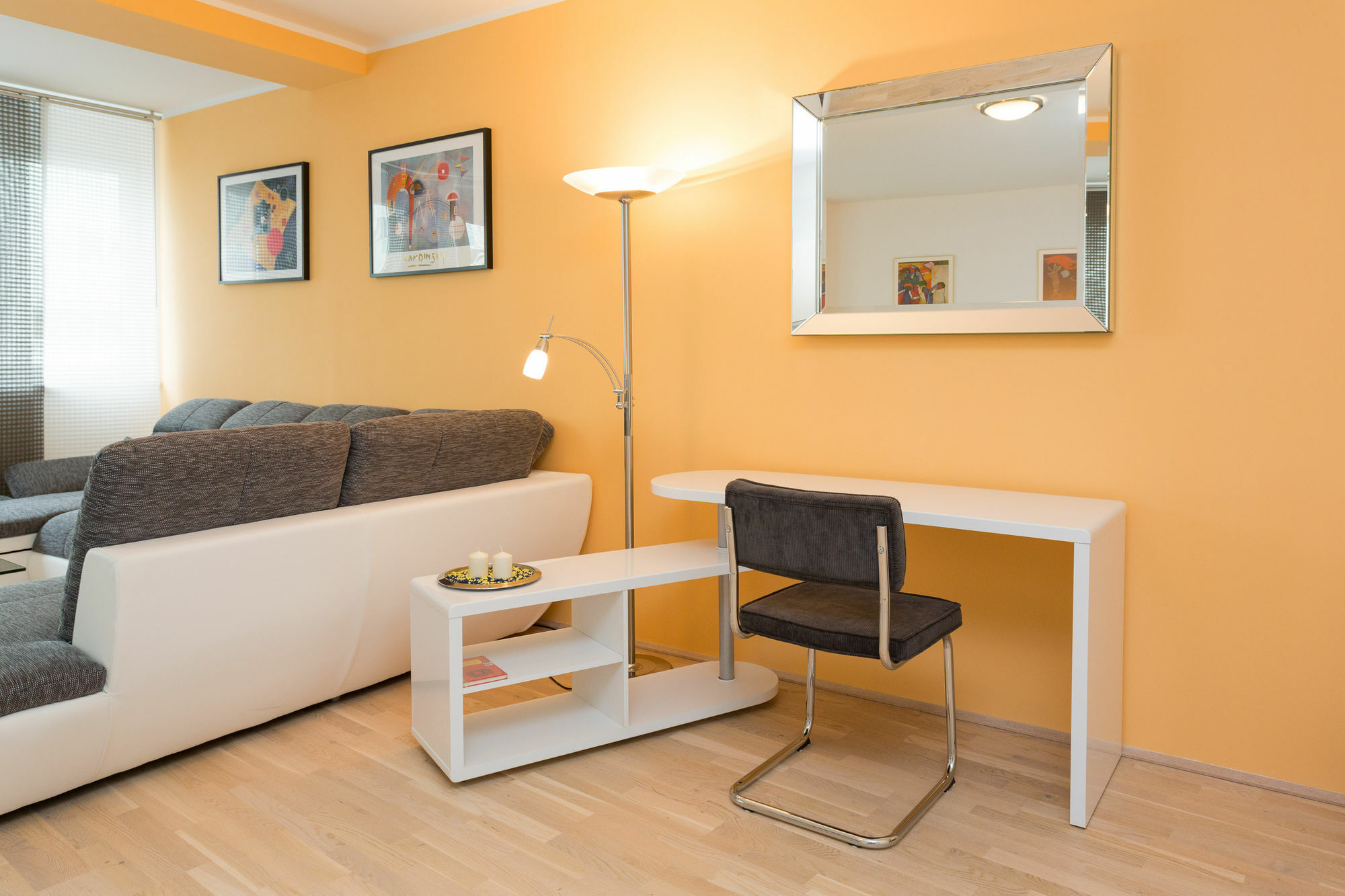 Servus Vienna Karlsplatz Екстериор снимка
