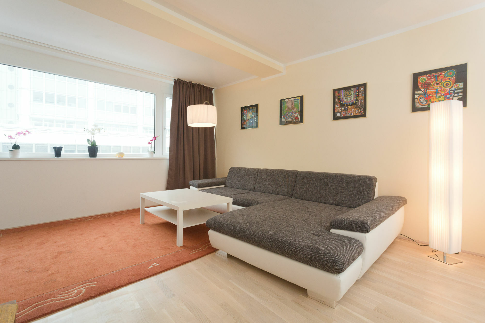 Servus Vienna Karlsplatz Екстериор снимка
